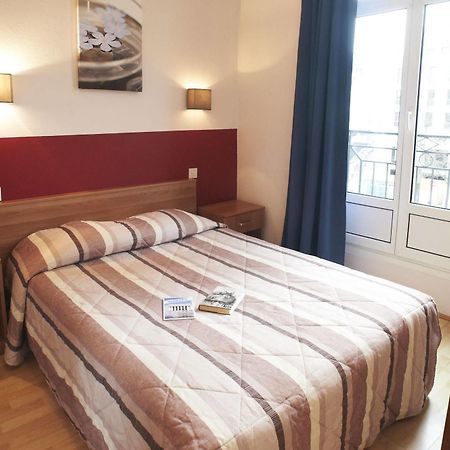 Hotel Le Petit Duquesne Nantes Buitenkant foto
