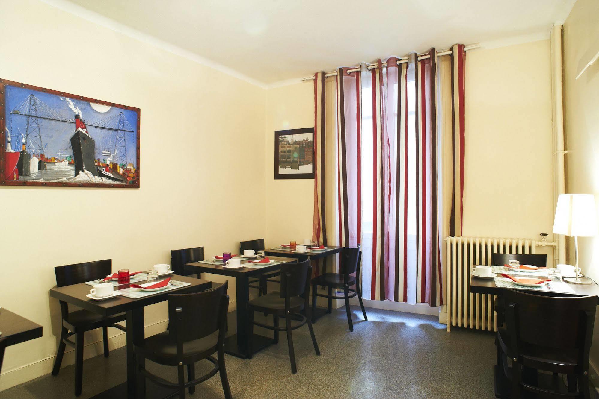 Hotel Le Petit Duquesne Nantes Buitenkant foto