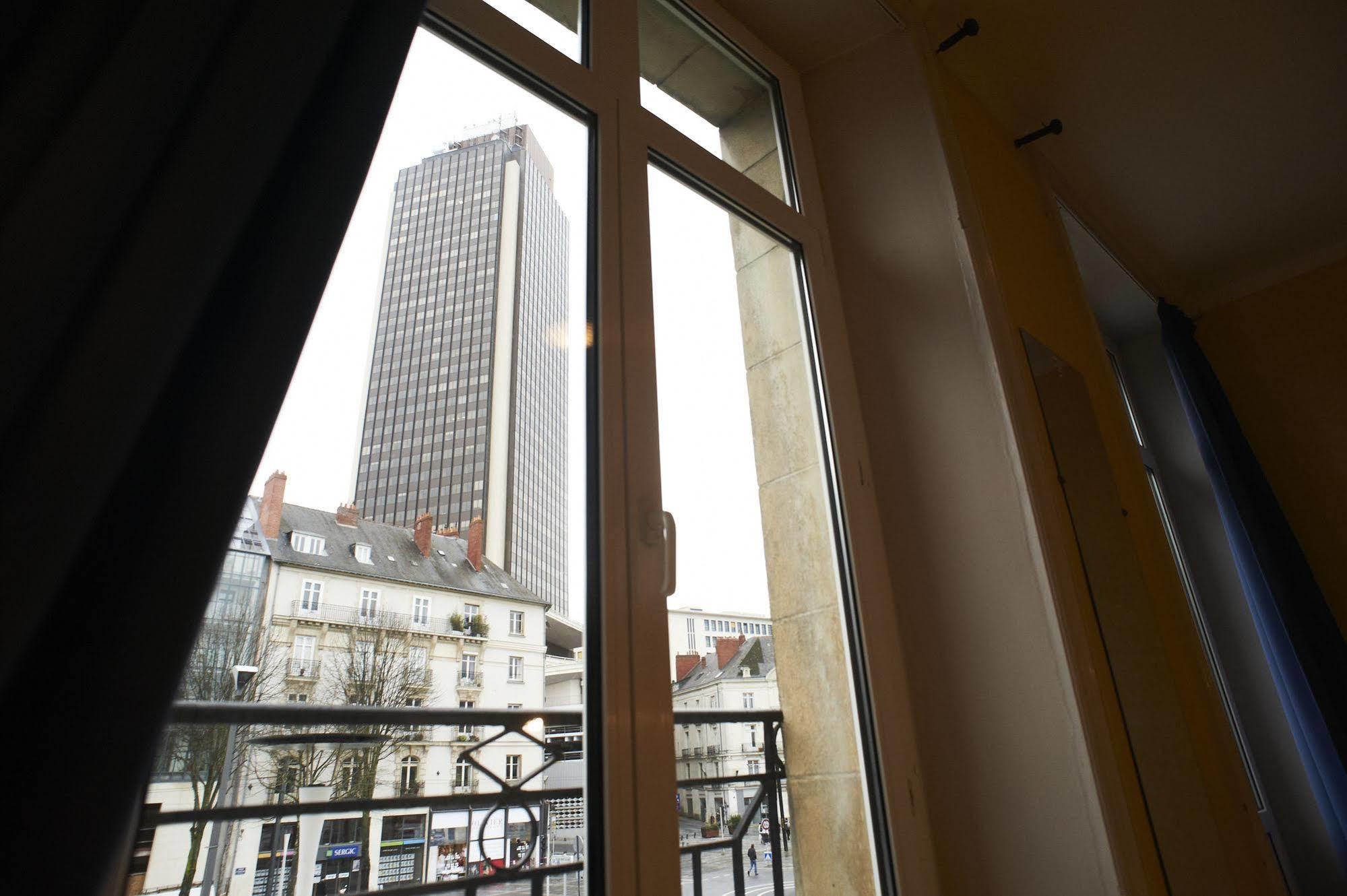 Hotel Le Petit Duquesne Nantes Buitenkant foto
